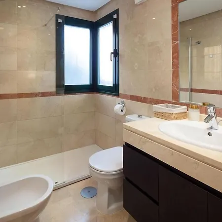 Stunning 2 Bed El Palmeral Near The Rdr483 Apartment *